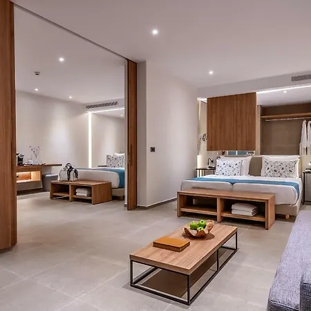 Grand 5* غينادي