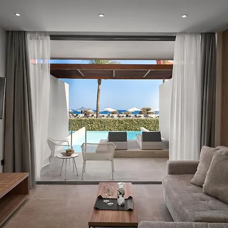 Hotel Grand 5*