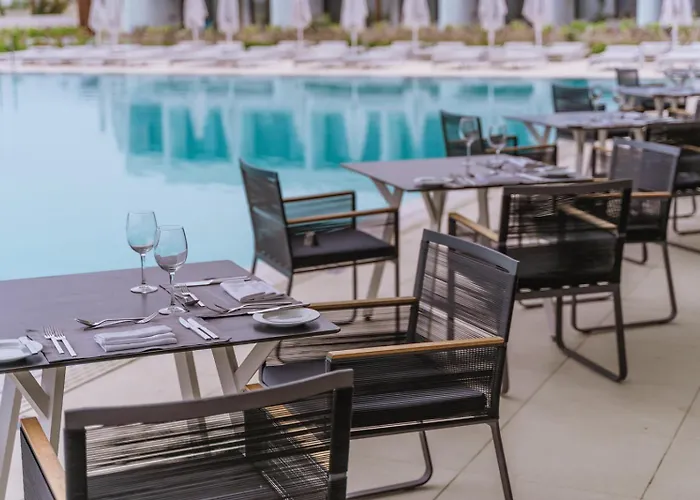 Grand Hotel Jenadi